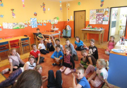 Celé Česko čte dětem v květnu ve školní družině